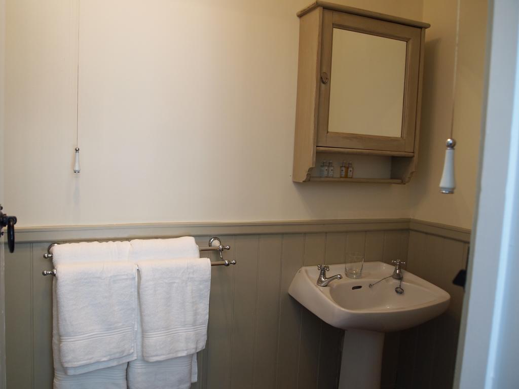Stanhope Old Hall Bed And Breakfast 客房 照片